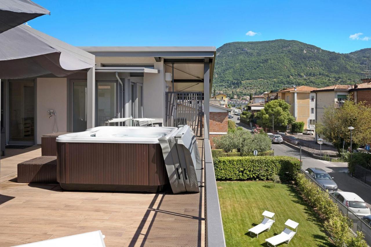 Villa Donne Del Lago Vittoria Salò Exterior foto